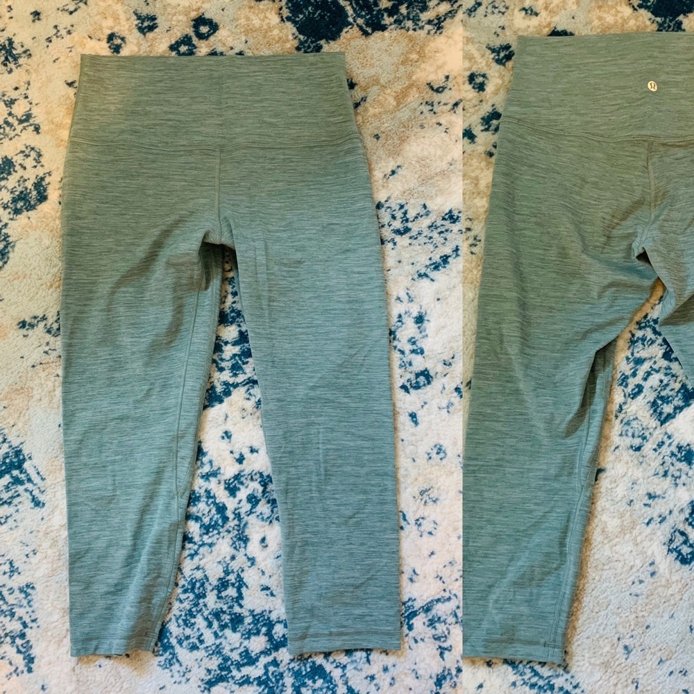 LuluLemon Align High-Rise Crop 21"